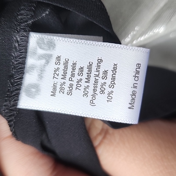 St John Couture Pleated midi Metallic Tri Tone Silk Dress - Picture 8 of 11